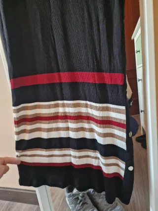 Vestido largo elástico negro con rayas