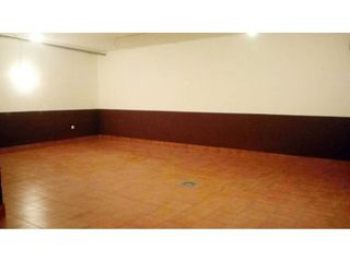 Local comercial en venta en Cabra