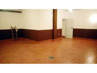 Local comercial en venta en Cabra