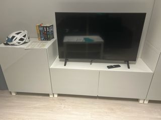 LG TV con pantalla rota