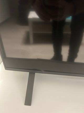 LG TV con pantalla rota