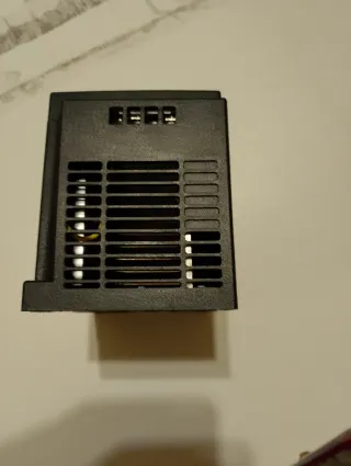 Convertitore di frequenza economico