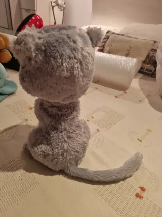 Peluche gato articulado con pilas