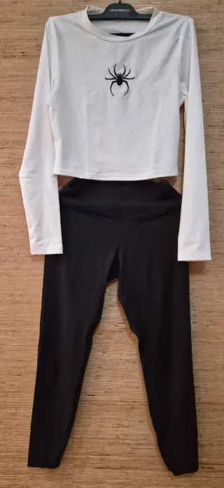 Conjunto deportivo legging Oysho y top