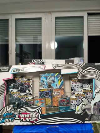 Colección Pokémon Unova Heavy Hitters Premium