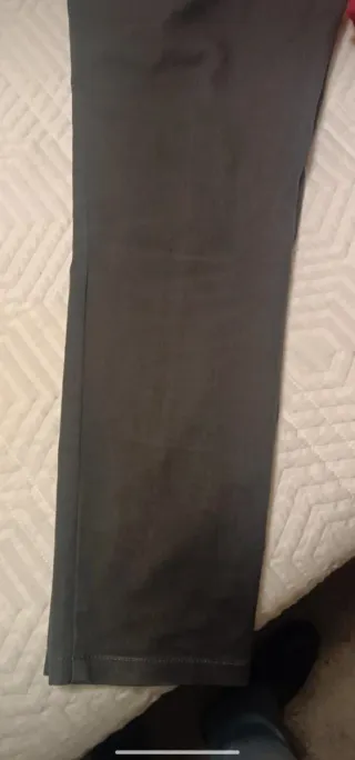 Pantalón gris Massimo Dutti