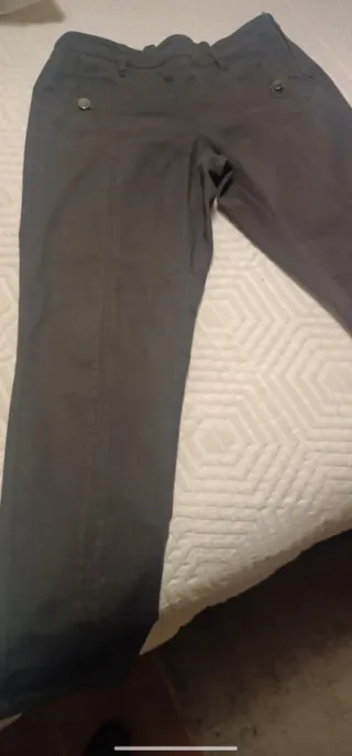 Pantalón gris Massimo Dutti