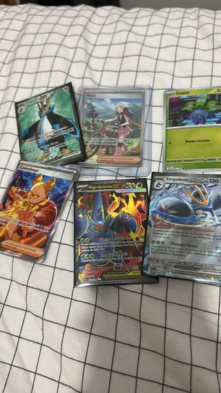 Lote Cartas Pokémon: Fuego, Agua, Planta