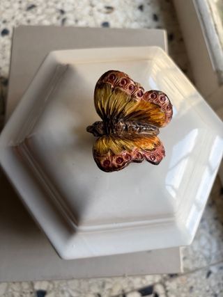 Zuppiera vintage esagonale con coperchio