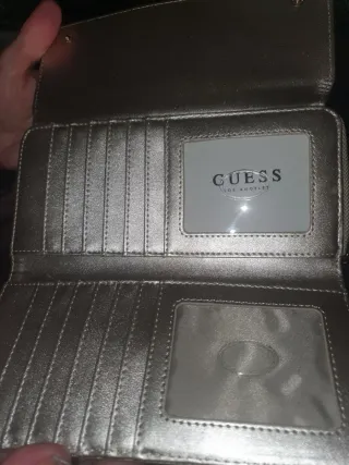 Cartera Guess Dorada/Plateada