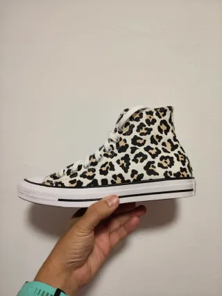 T39 Converse All Star Animal Print