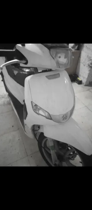 Despiece Peugeot Tweet 125 (2019)