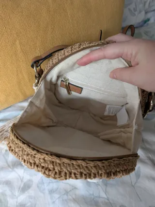 Bolso redondo Parfois conchas