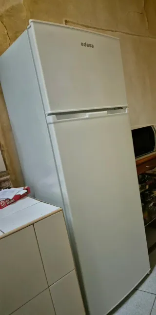 Frigorífico Edesa blanco