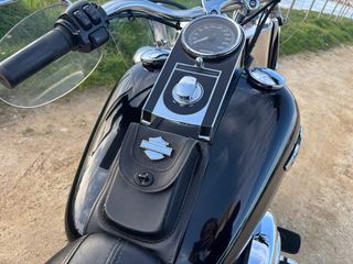 Harley-Davidson Softail Deluxe