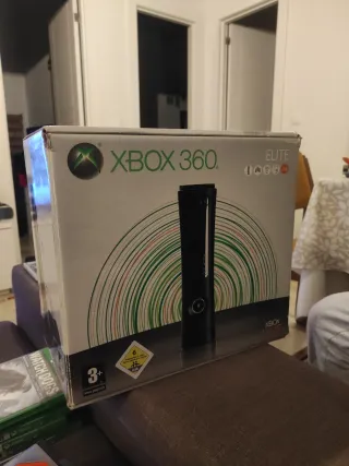 Xbox 360 Elite Negra