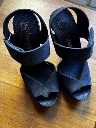 Sandalias Pedro García gris grafito