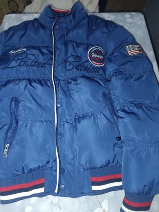 Chaqueta Joma Negra y Roja Media Cremallera