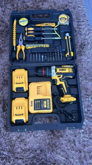 Maletín Herramientas DeWalt con Taladro