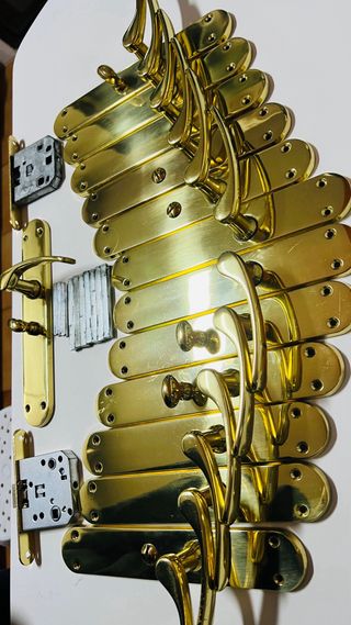 Manillas de puerta en  (latón)