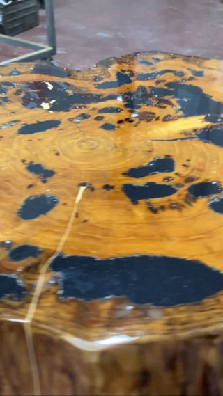 Tavolino legno e metallo design unico