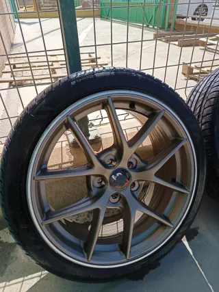 Llantas Japan Racing 5x112