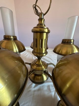 Lámpara de techo vintage dorada años 70