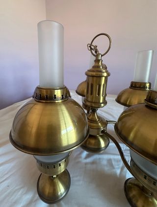 Lámpara de techo vintage dorada años 70