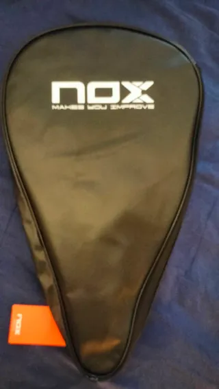 Pala pádel NOX AT10 Luxury Genius 18K