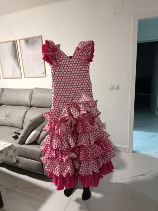 Vestido de gitana rosa y blanco