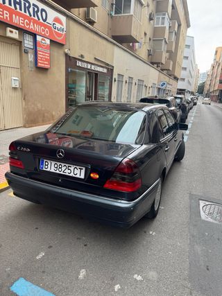 Mercedes-Benz Clase C 2000
