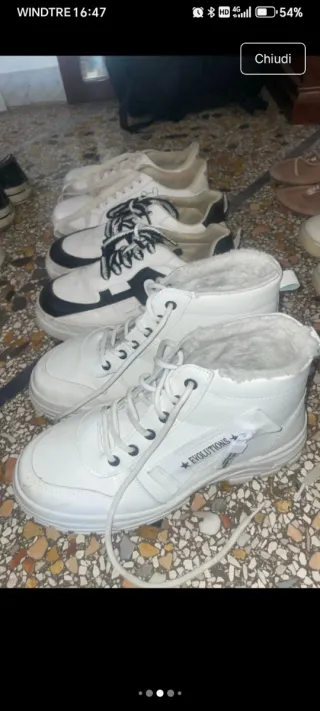 Scarpe da ginnastica bianche e nere