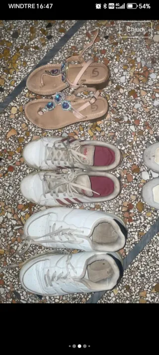 Scarpe da ginnastica bianche e nere