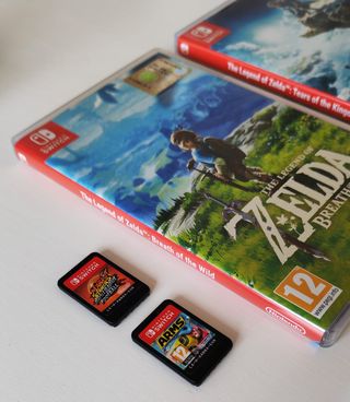 Bundle Giochi Nintendo Switch Zelda