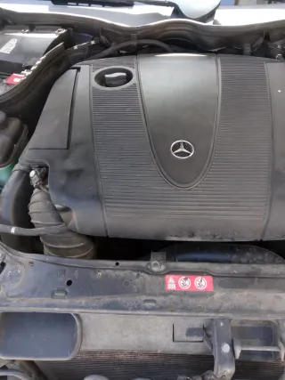 Mercedes-Benz Clase C 2006