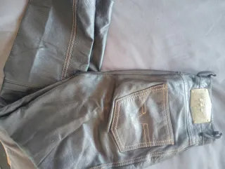 Pantalones de piel negros