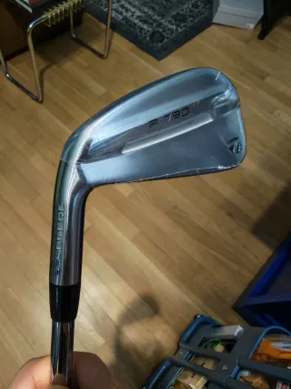Ferro 4 Taylormade P790 per mancini