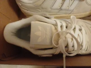 Zapatillas Adidas Rapid Court Low Blancas/Gris