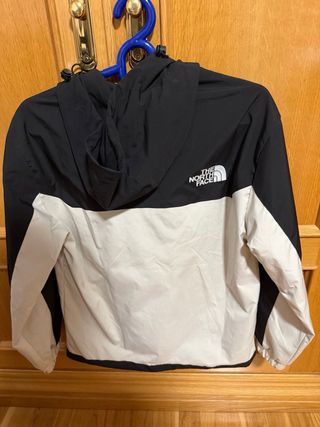 Cortavientos The North Face Negro y Blanco
