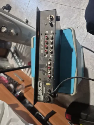 Mesa de mezclas Akiyama SM-2700