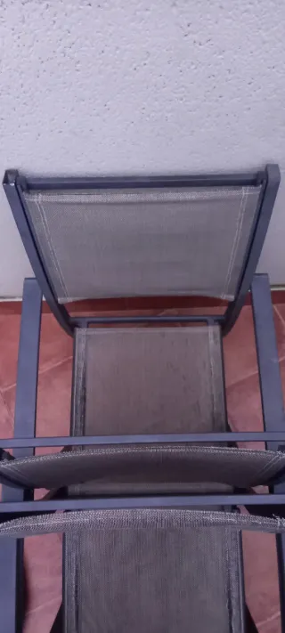 Conjunto Mesa cuadrada y 4 sillas de exterior