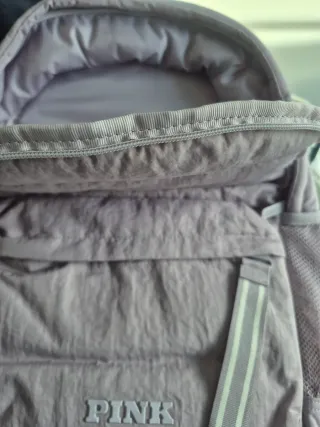 Mochila Victoria's Secret acolchada