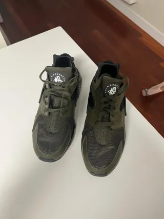 Nike Air Huarache Verdes Talla 43