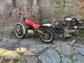 Montesa Cota 123 Roja y Blanca