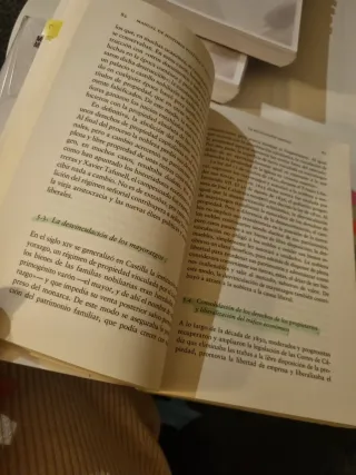 Manual de historia política y social de España ...