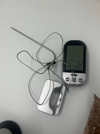 Ahumador portátil con campana y astillas