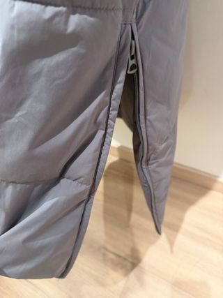 Anorak largo Oysho verde caki de 110 cms de largo