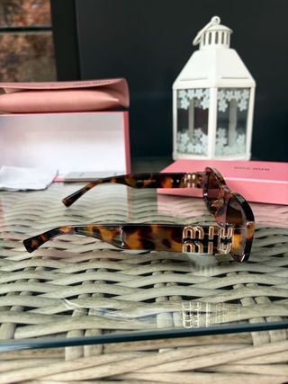 Gafas de sol Miu Miu Tortoise leopardo