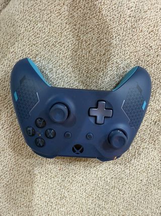 Mando Xbox azul como nuevo