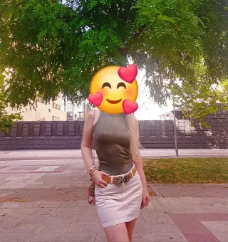 Minifalda Vaquera ZARA - Color Beige, Talla M/L